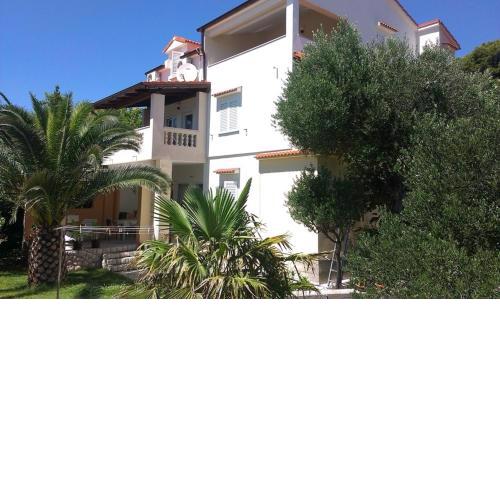 Apartments with a parking space Banjol, Rab - 14134