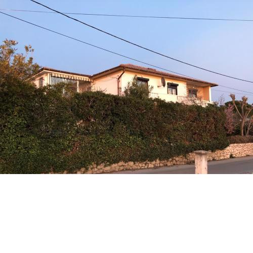 Apartments with a parking space Barbat, Rab - 16723