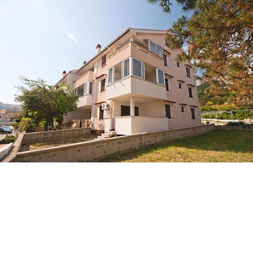 Apartments with a parking space Baska, Krk - 19443