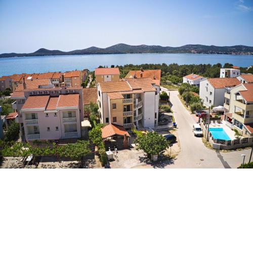 Apartments with a parking space Biograd na Moru, Biograd - 18665