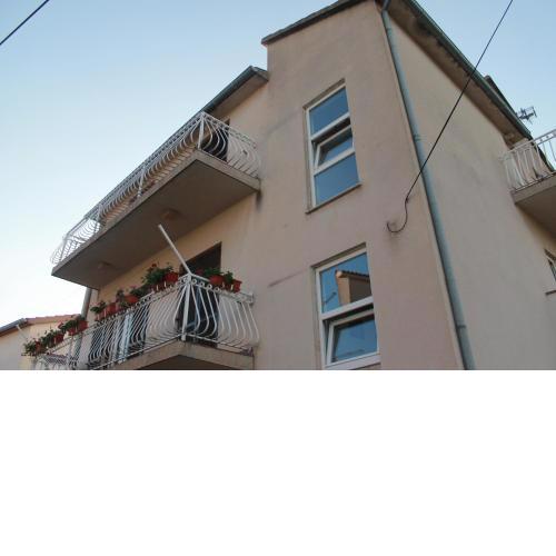 Apartments with a parking space Brodarica, Sibenik - 15708