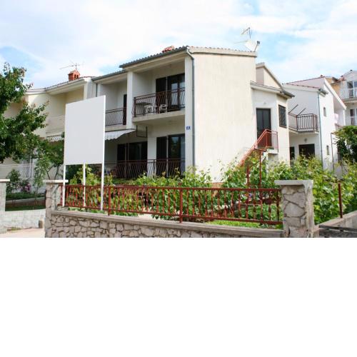 Apartments with a parking space Brodarica, Sibenik - 6313