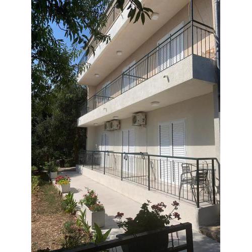 Apartments with a parking space Gradac, Makarska - 18315