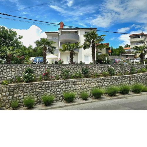 Apartments with a parking space Kastav, Opatija - 13457