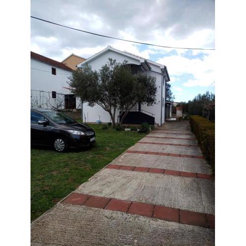 Apartments with a parking space Kraj, Pasman - 8213