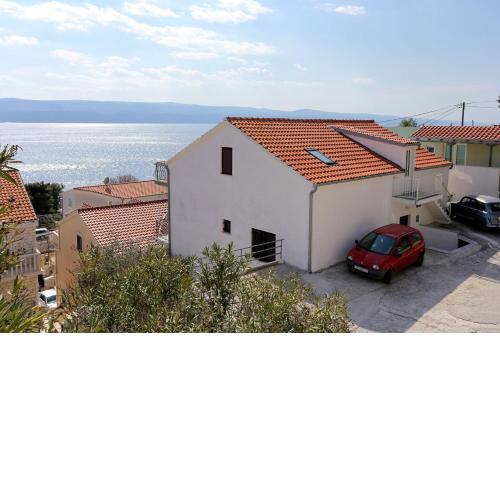 Apartments with a parking space Lokva Rogoznica, Omis - 10358
