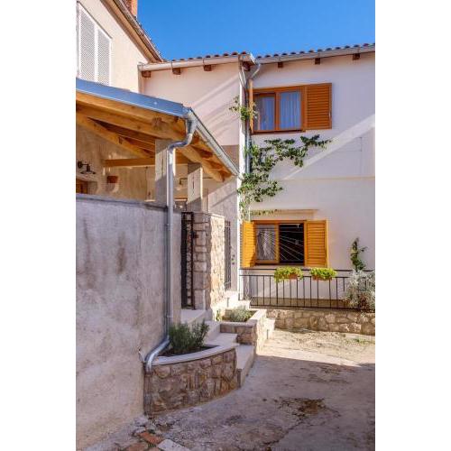 Apartments with a parking space Losinj, Losinj - 20281