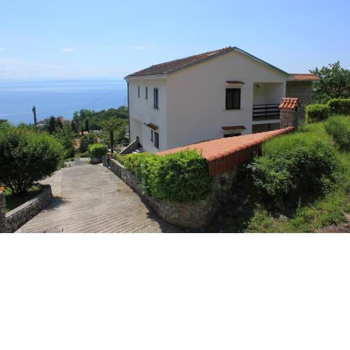 Apartments with a parking space Lovran, Opatija - 2357