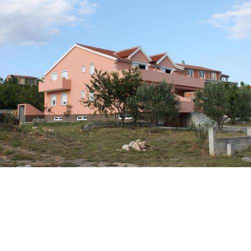 Apartments with a parking space Maslenica, Novigrad - 6573