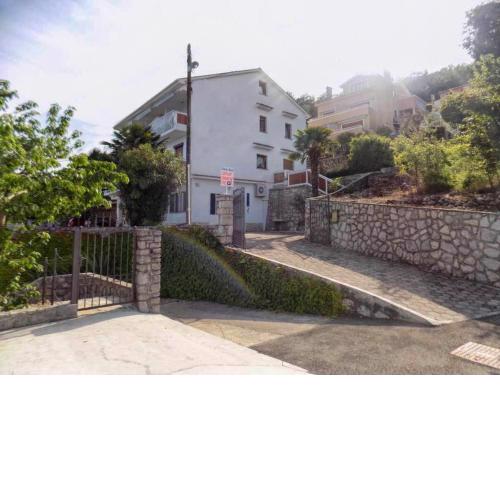 Apartments with a parking space Moscenice, Opatija - 7689