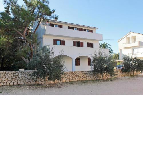 Apartments with a parking space Novalja, Pag - 10417