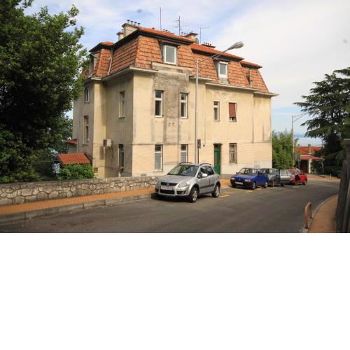 Apartments with a parking space Opatija - 7868