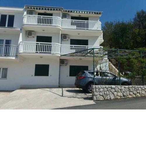 Apartments with a parking space Podgora, Makarska - 12807