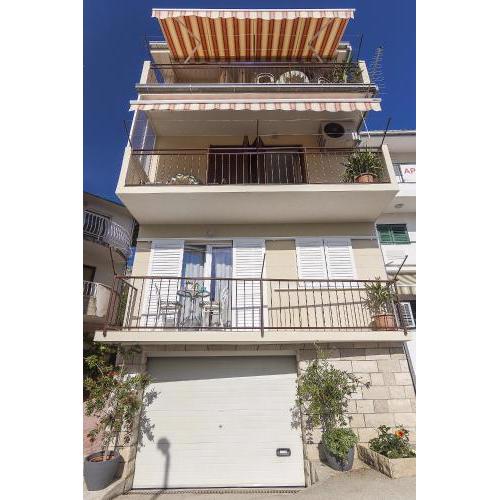 Apartments with a parking space Podgora, Makarska - 18811