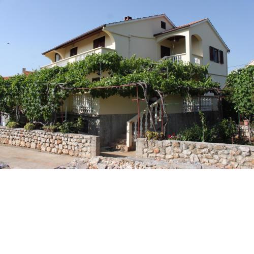 Apartments with a parking space Sali, Dugi otok - 8136