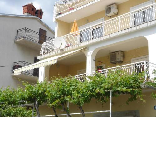 Apartments with a parking space Selce, Crikvenica - 14383