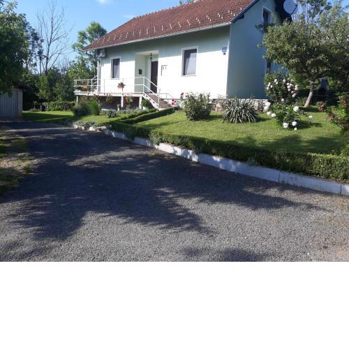 Apartments with a parking space Slunj, Plitvice - 17408