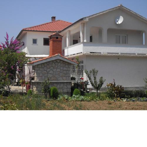 Apartments with a parking space Supetarska Draga - Donja, Rab - 11237