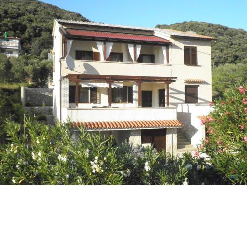 Apartments with a parking space Supetarska Draga - Donja, Rab - 15423