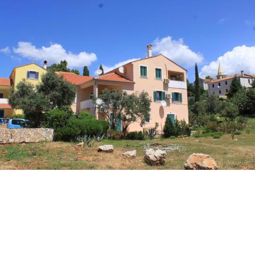 Apartments with a parking space Sveti Jakov, Losinj - 8011