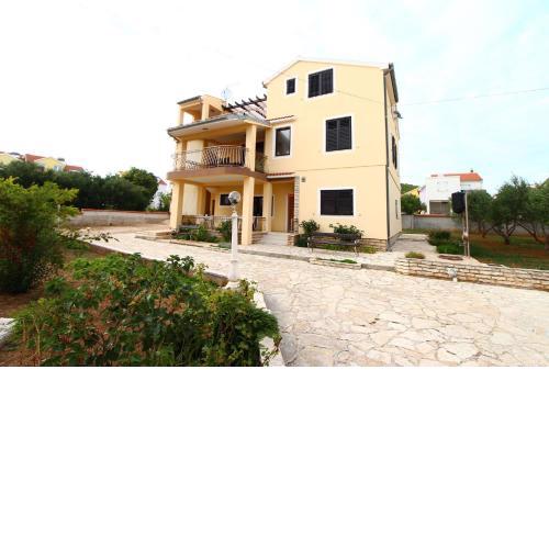 Apartments with a parking space Tribunj, Vodice - 12529