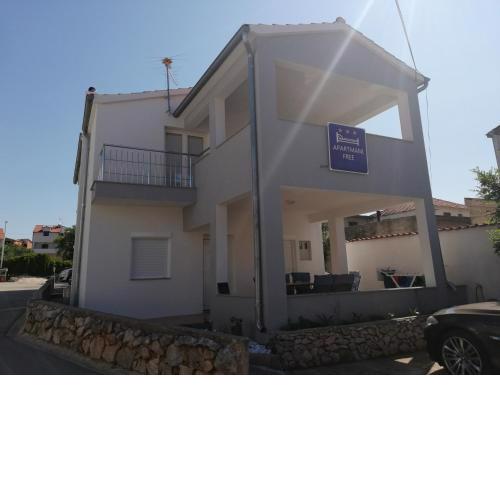 Apartments with a parking space Tribunj, Vodice - 16120