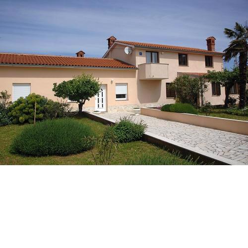 Apartments with a parking space Vodnjan, Fazana - 11556