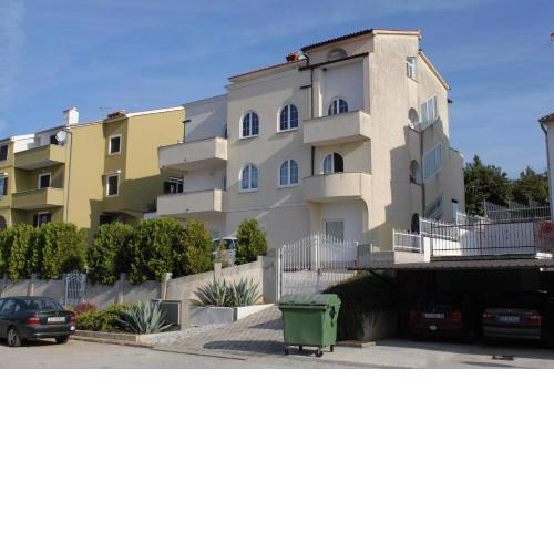 Apartments with a parking space Vrsar, Porec - 7129