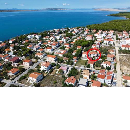 Apartments with a parking space Vrsi - Mulo, Zadar - 6547