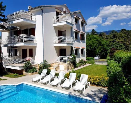 Apartments with a swimming pool Jadranovo, Crikvenica - 12921