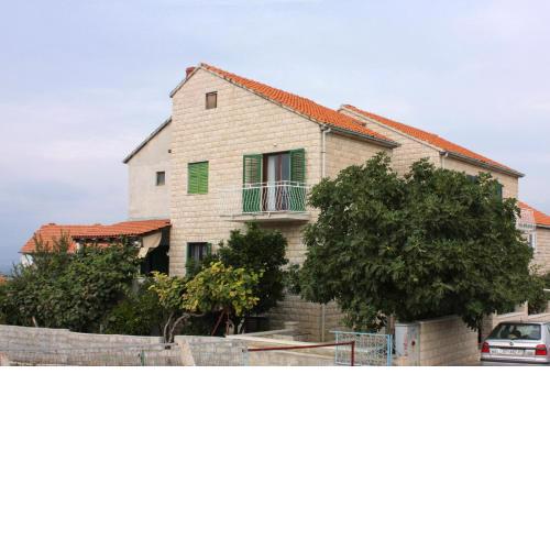 Apartments with WiFi Supetar, Brac - 5667