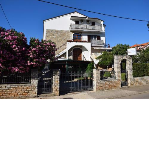 Apartments with WiFi Sveti Filip i Jakov, Biograd - 4299