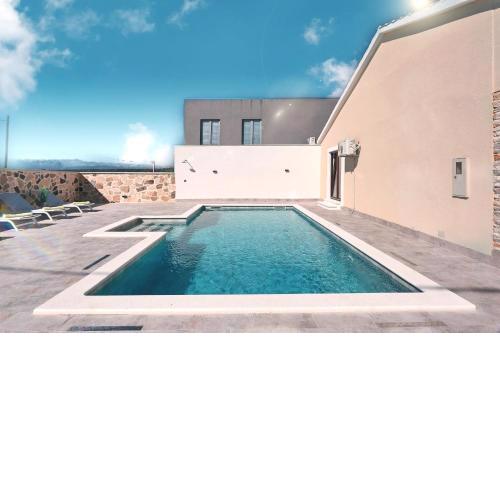 Attractive villa - Casa NaiR