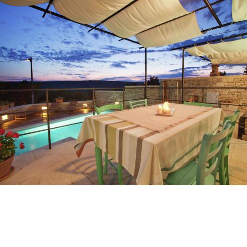 Authentic Holiday Home in Barban with Swimming Pool