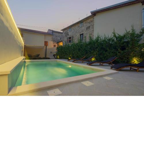 Authentic Istrian Villa Stazione with Pool