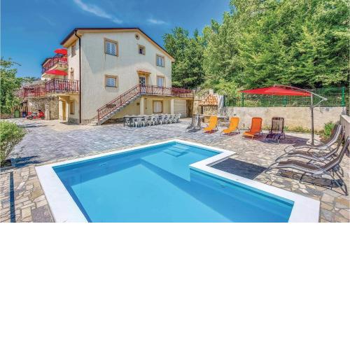 Awesome Apartment In Grizane With Wifi
