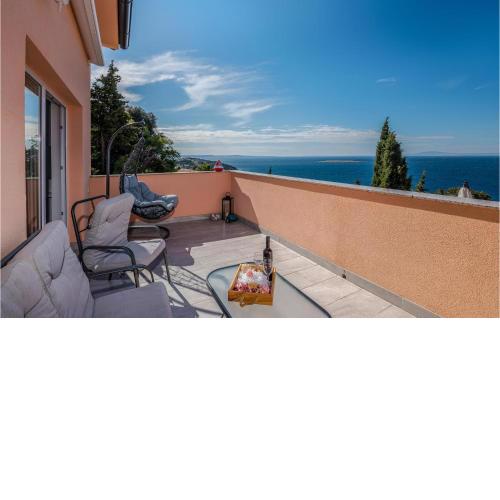 Awesome Apartment In Stara Baska With Wifi