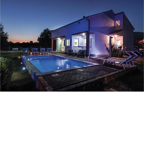 Awesome Home In Kastel Novi