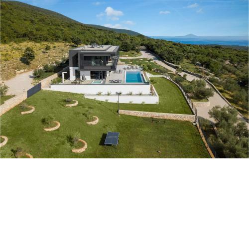 Awesome Home In Koromacno With Wifi, Outdoor Swimming Pool And Heated Swimming Pool