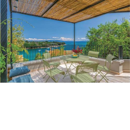 Awesome Home In Labin With Kitchen
