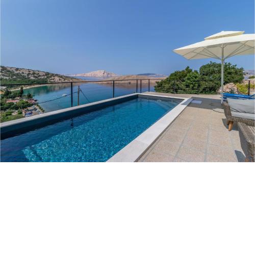 Awesome Home In Lukovo