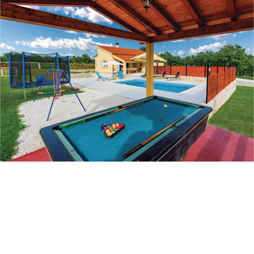 Awesome Home In Sarici With Outdoor Swimming Pool