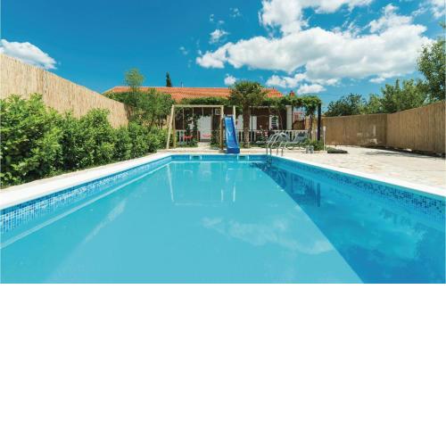 Awesome Home In Sibenik With Wifi