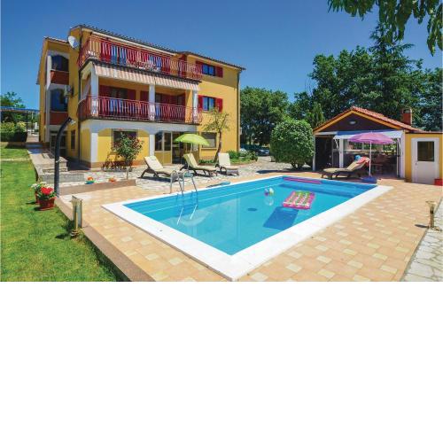 Awesome Home In Vinez With House A Panoramic View
