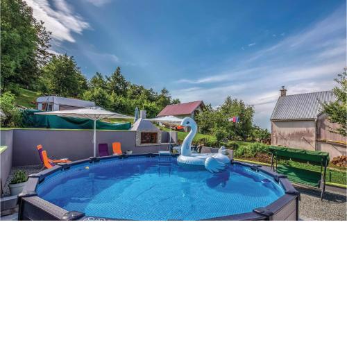 Awesome Home In Zlobin With Heated Swimming Pool