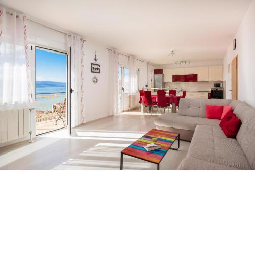 Azra Apartments