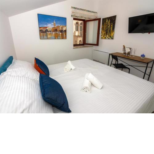 B&B Rooms Old Town Rab