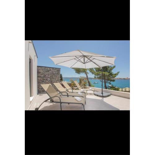 Beach house Ribica