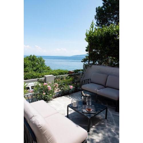 Beachfront Apartment Rosa del Mar Jardin