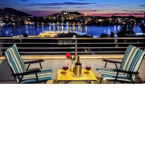Beautiful 2 bedroom 2 bathroom sea view, free parking